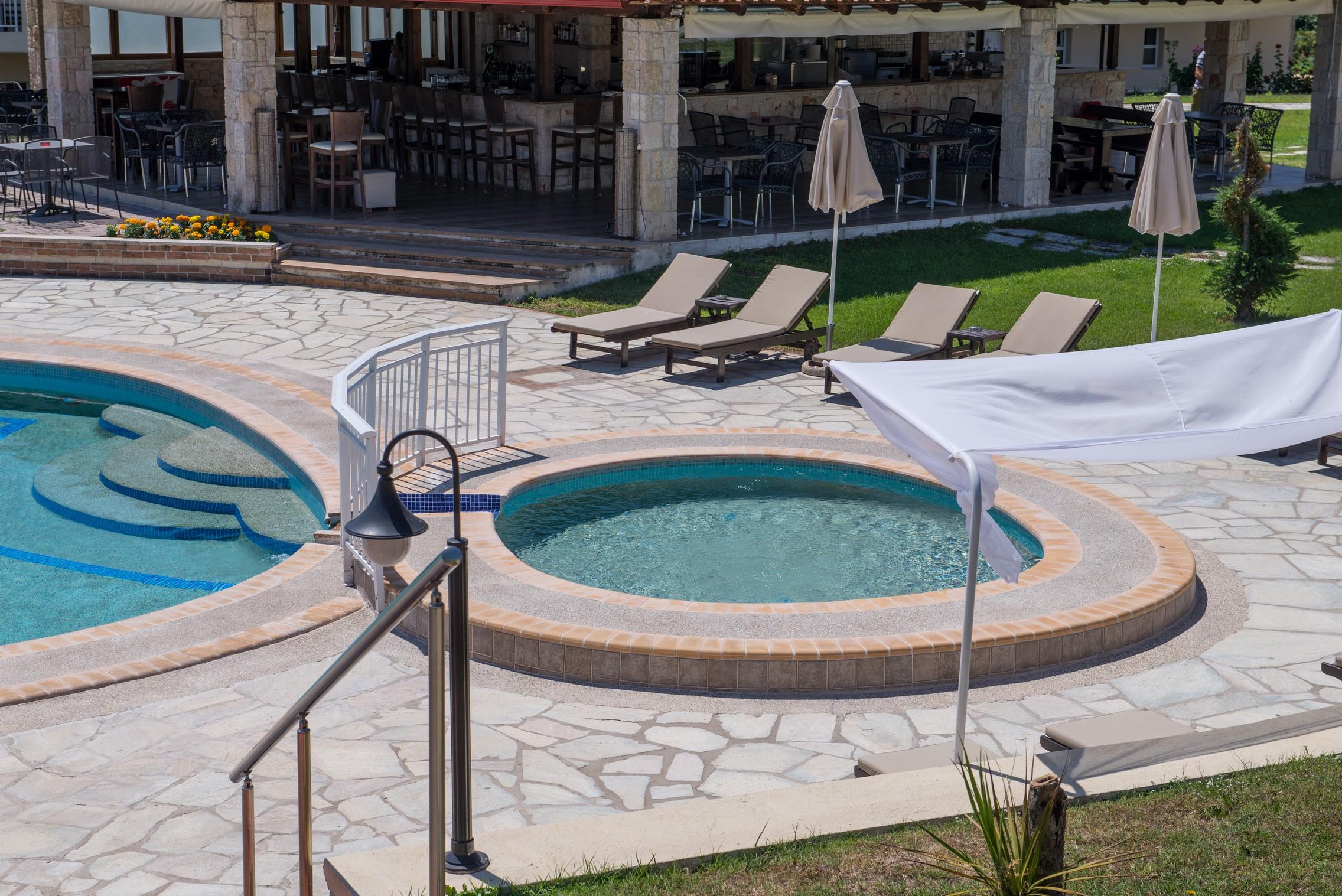 Alkion Hotel กริโอปียี ภายนอก รูปภาพ